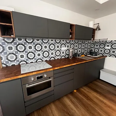 Apartman 7 Plesivec 阿贝尔塔米 外观 照片